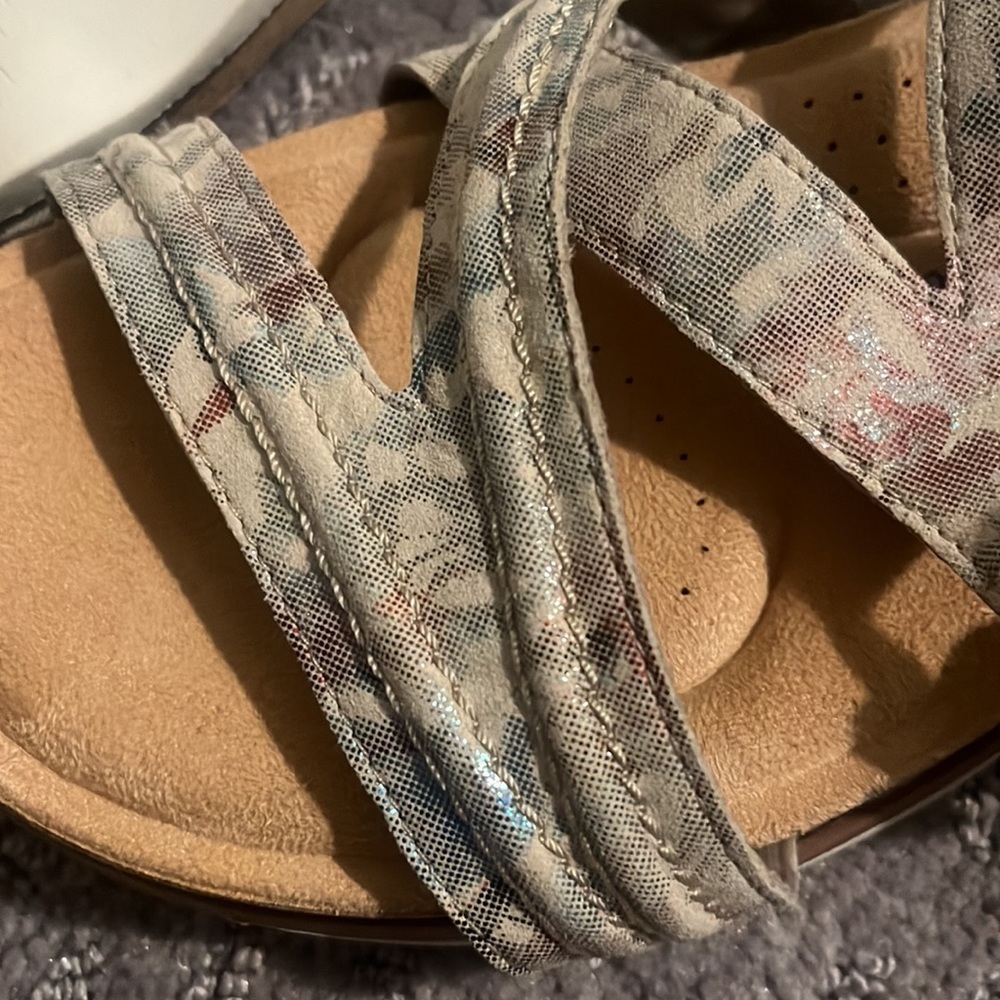 Clarks Collection Sandals - Picture 6 of 6
